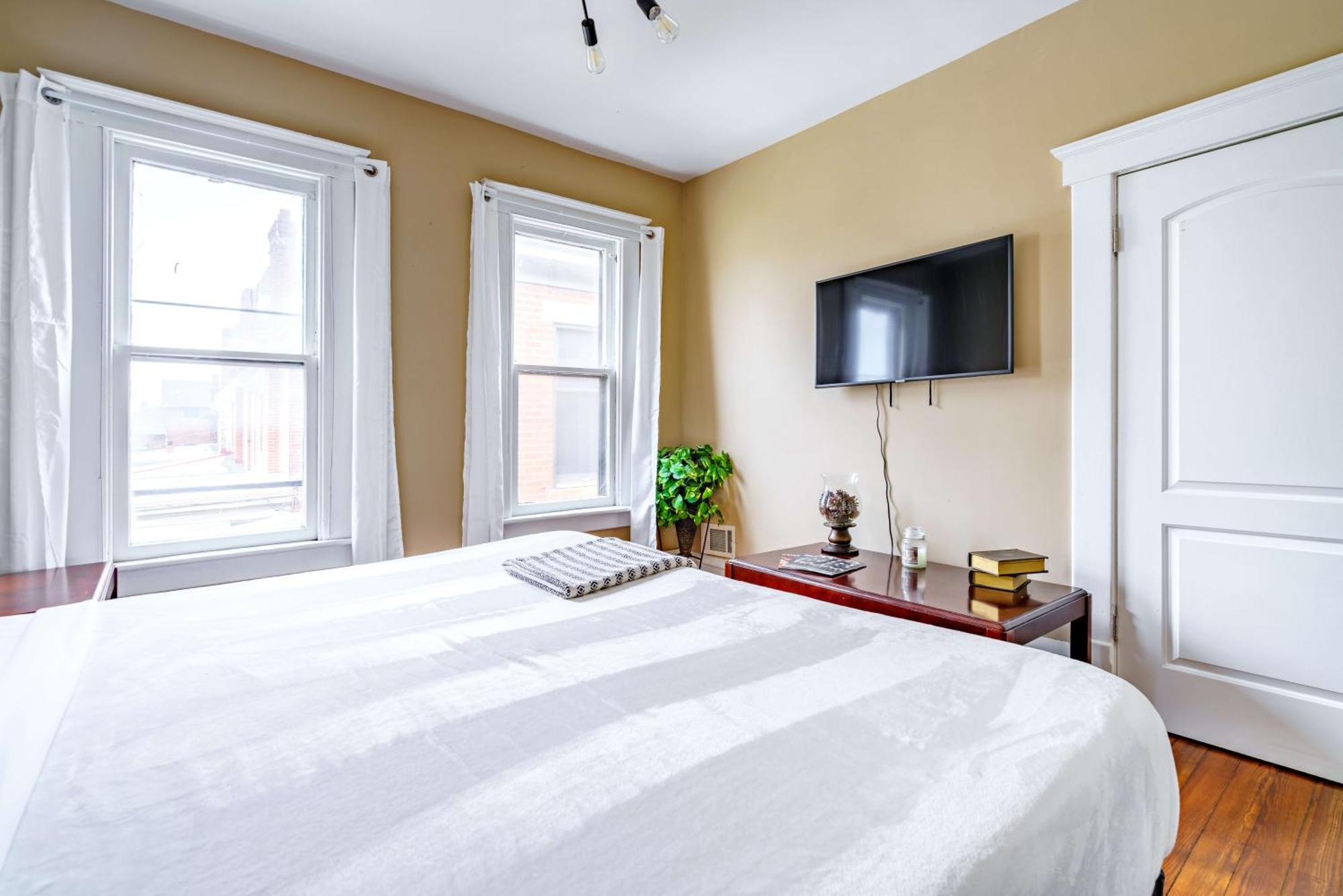 Prime Location Top Rated Free Parking Clean Columbus Exterior photo