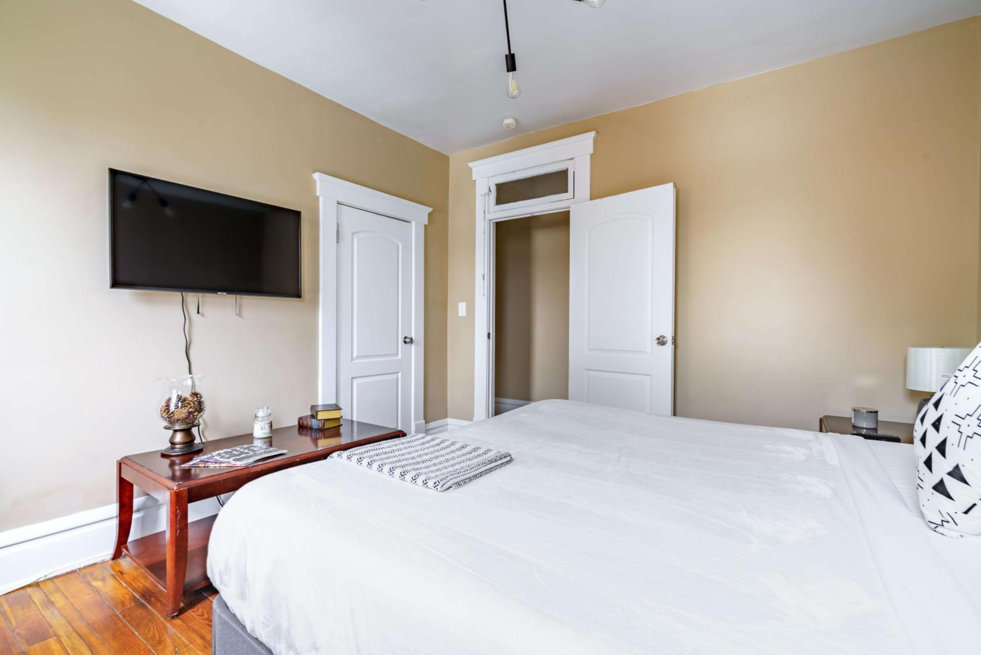 Prime Location Top Rated Free Parking Clean Columbus Exterior photo